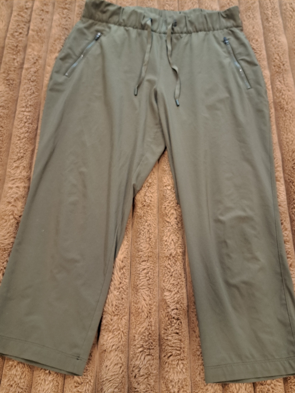 Eddie Bauer Pants Womens Medium Olive Green Drawstring Zipped  Pocket Capri